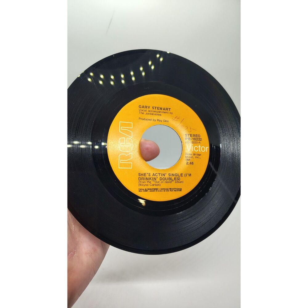 Gary Stewart-She's Actin' Single/William County RCA Victory 1975 Not For Resale